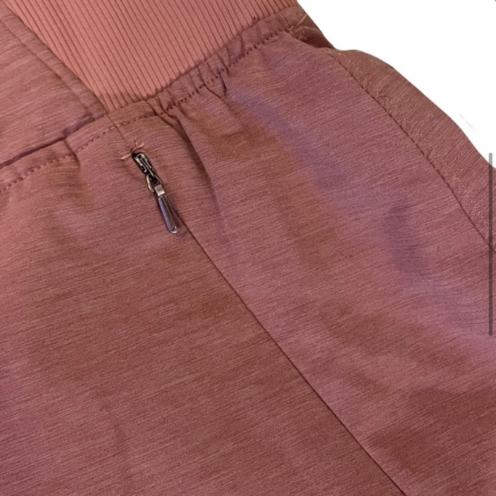 NWT Calia Mid Rise Short - Picture 2 of 6